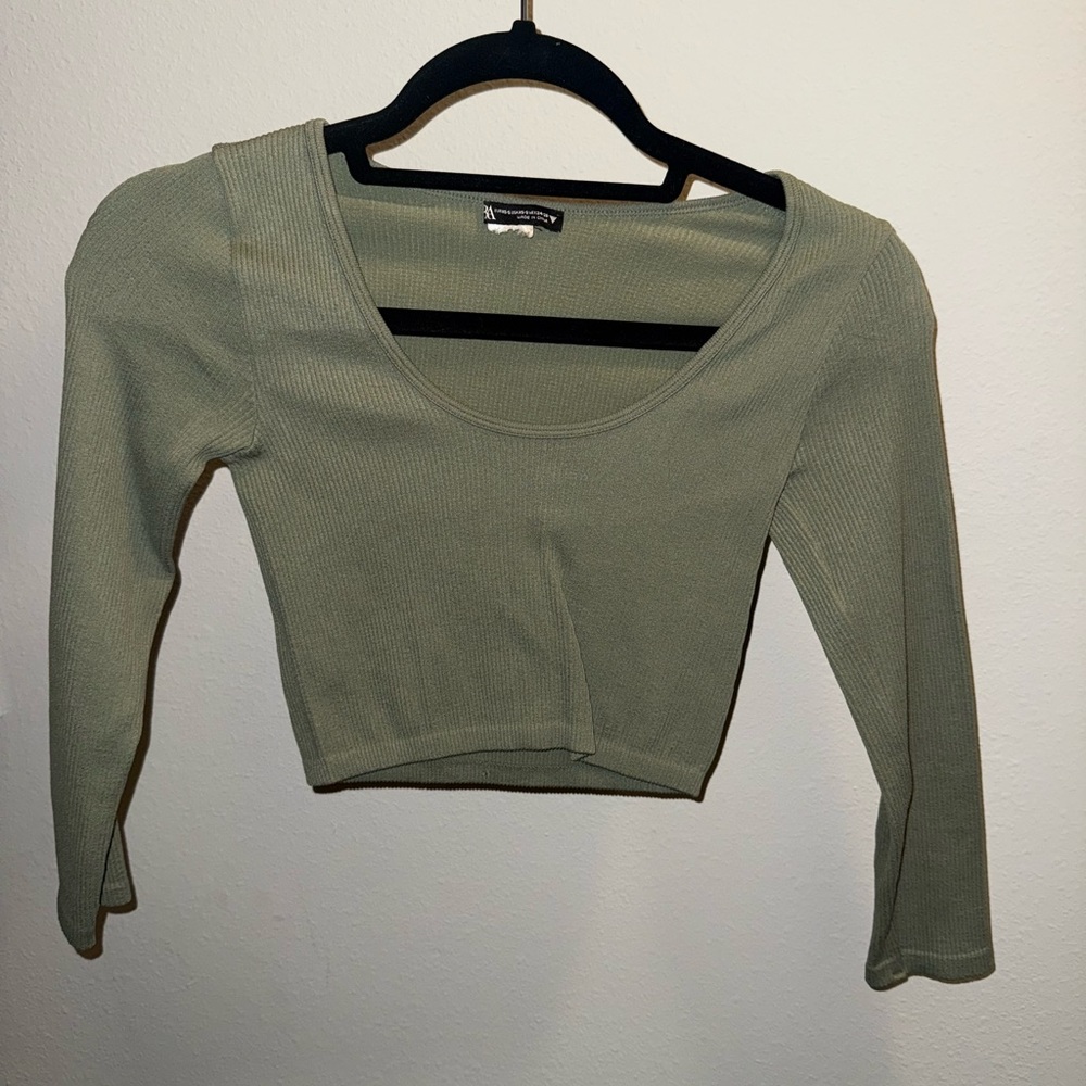 ZARA GREEN Quarter Sleeve Crop Top